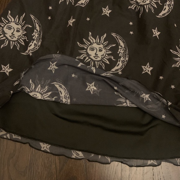 Moon and Sun Mesh Miniskirt - Picture 4 of 4